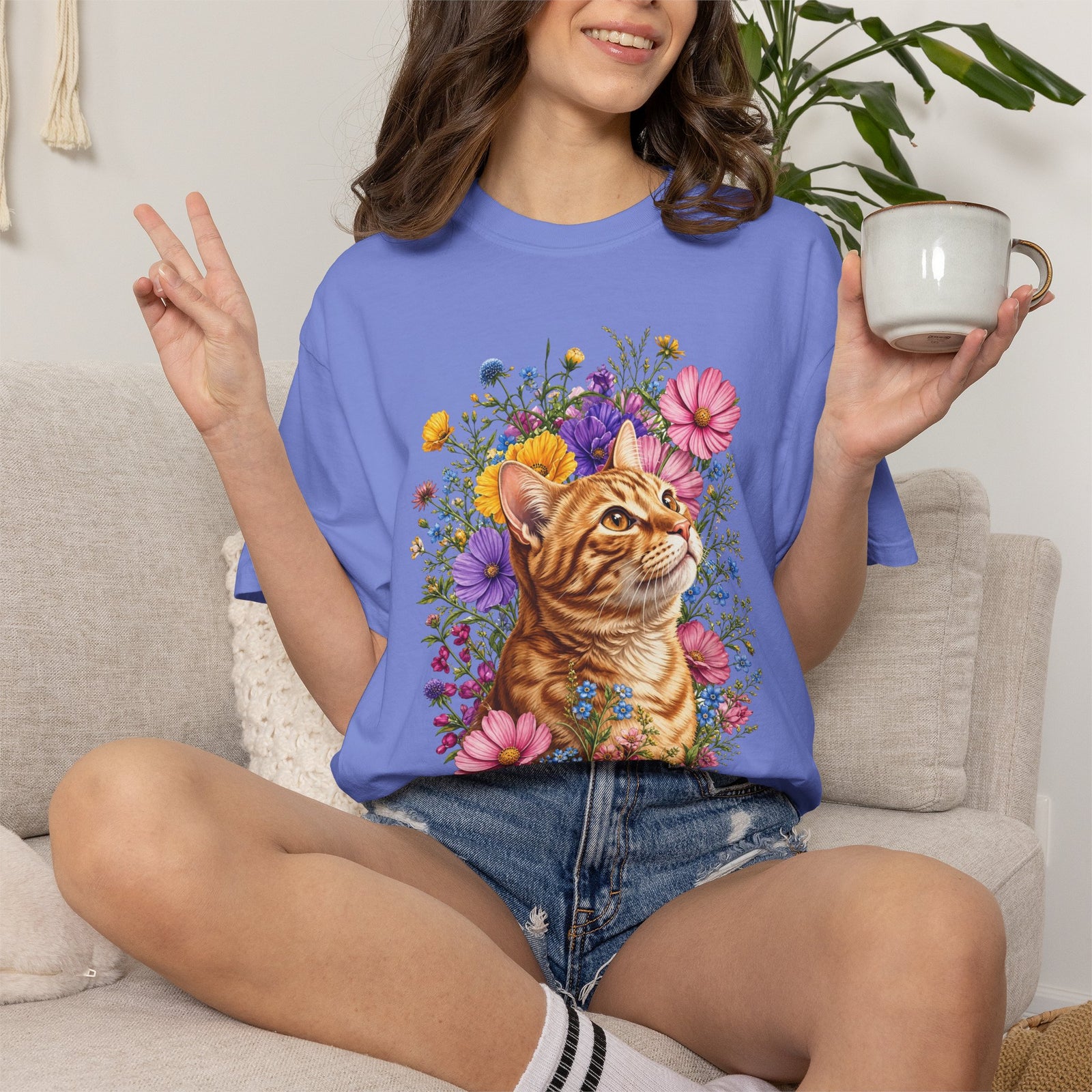 Orange Tabby Cat Wildflower Shirt - Comfort Colors® Tee - Cat Mom T-Shirt