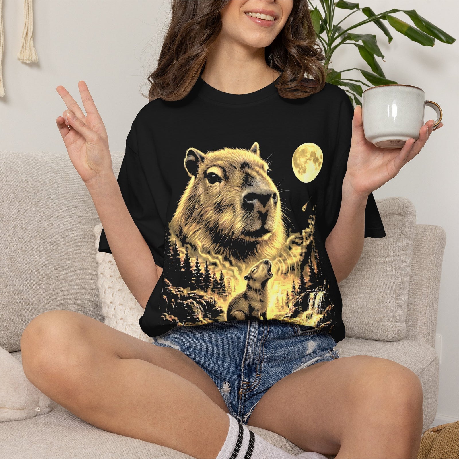 Capybara Howling at the Moon Shirt – Comfort Colors® Tee