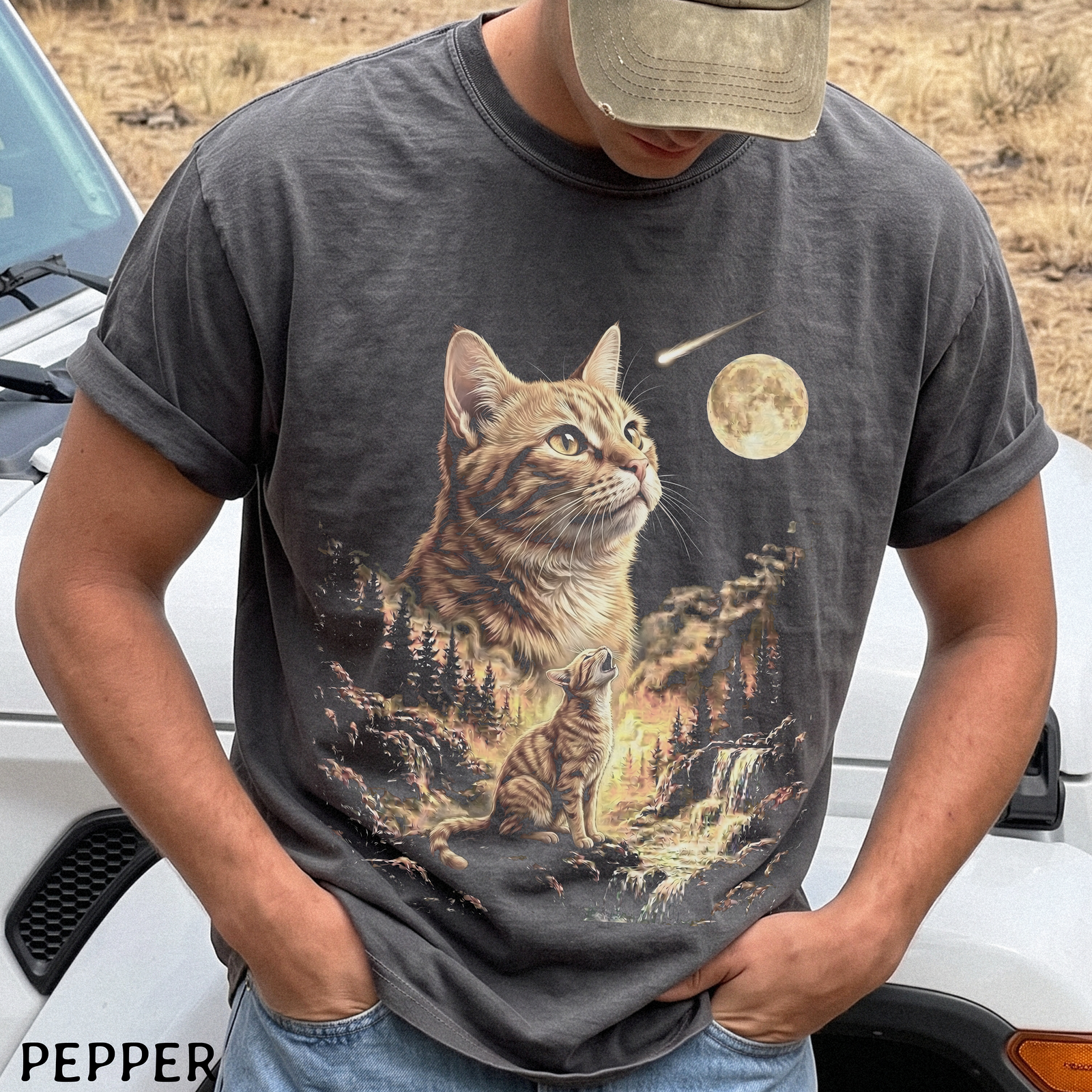 Orange Tabby Cat Howling at the Moon Shirt – Comfort Colors® Tee