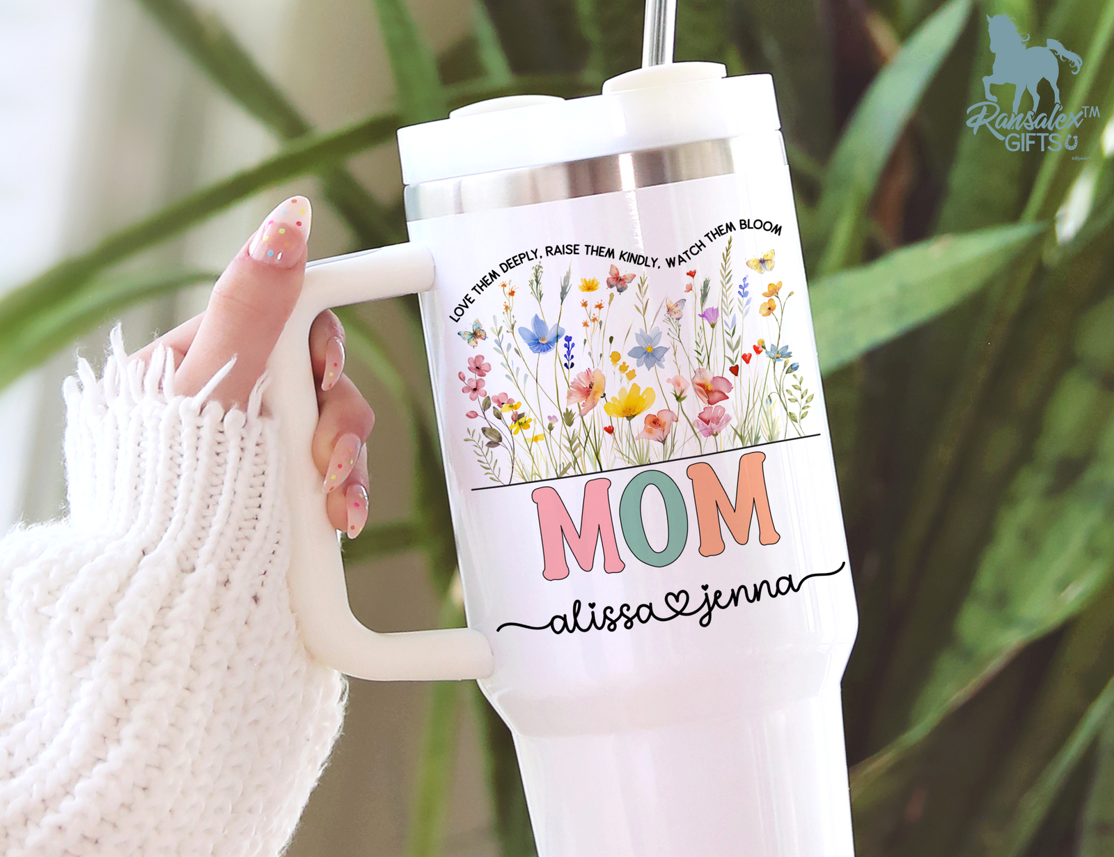 Personalized Mom Tumbler – Wild Flowers Kids' Custom Name – Unique Mom Gift - Mother's Day Gift Idea (V2)
