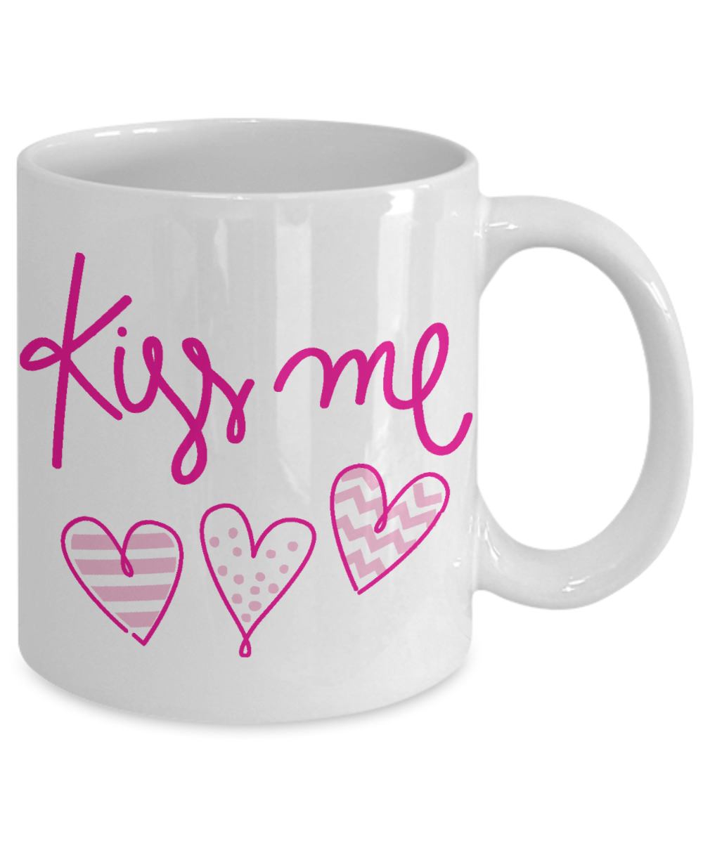kiss me coffee mug